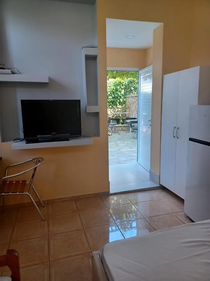 Apartamente Gleni Sarande Holiday home